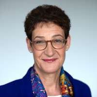Dr. katrin leonhardt
