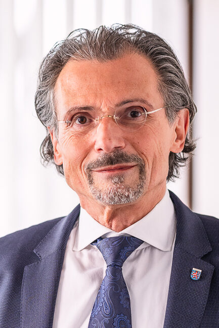 03 2025 ministerium fu╠êr wirtschaft 0515 bearbeitet